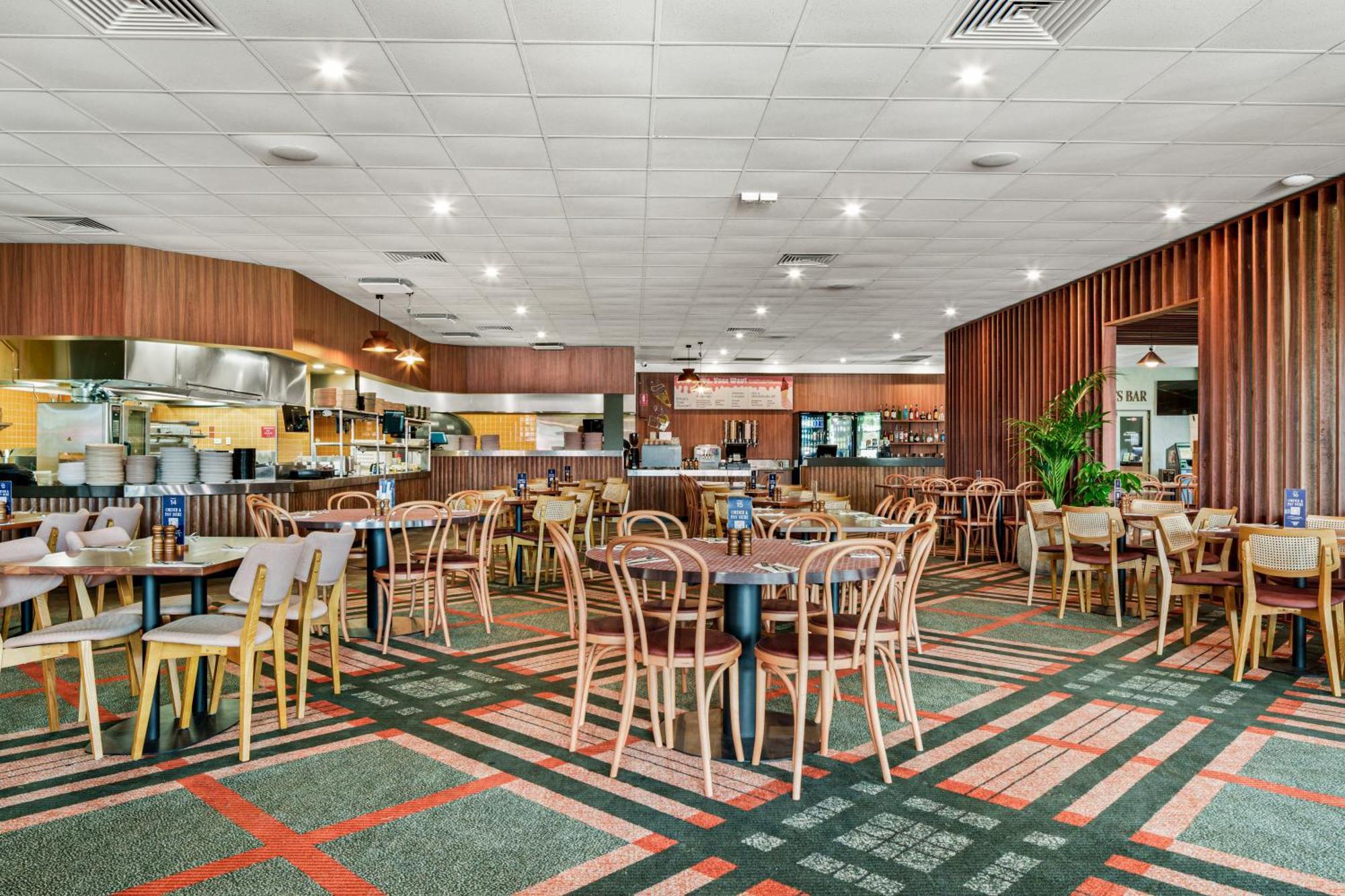 Everton Park 3* Brisbane